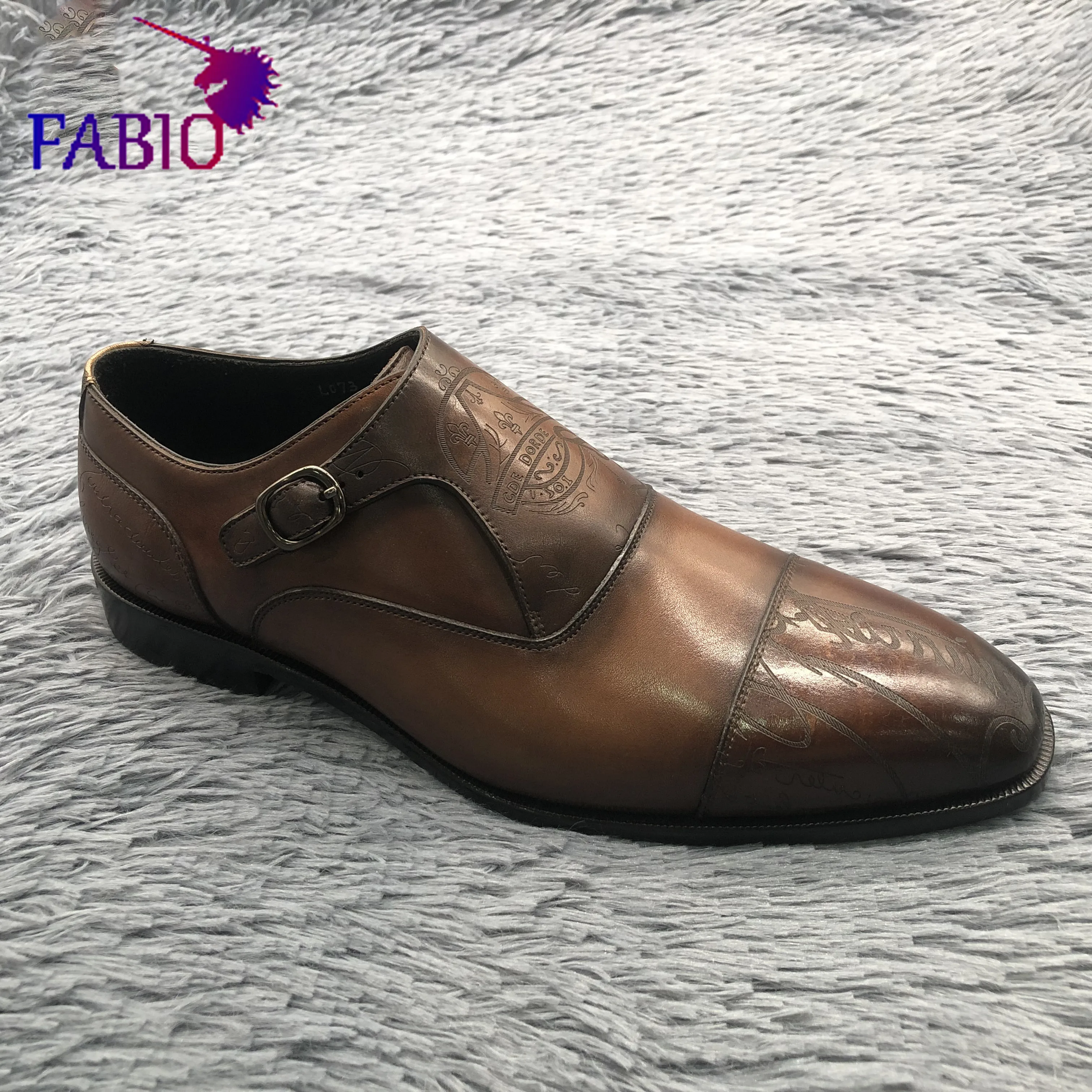 

French cowhide shoes for men Leather shoes with carved pattern for men