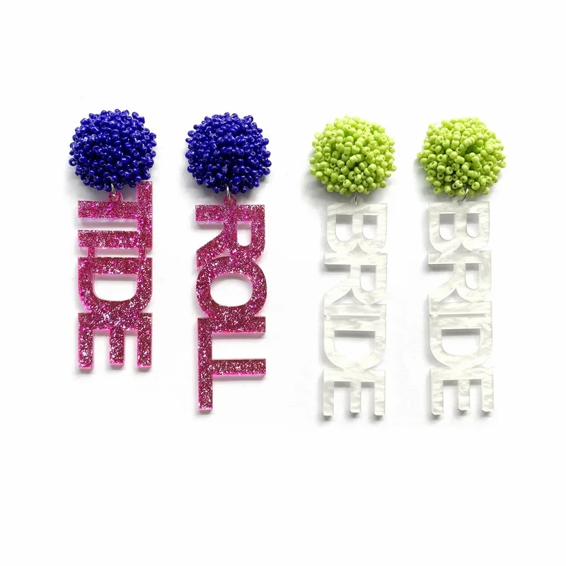 Модные блестящие цветные слова названия команд для спорта футбола бейсбола