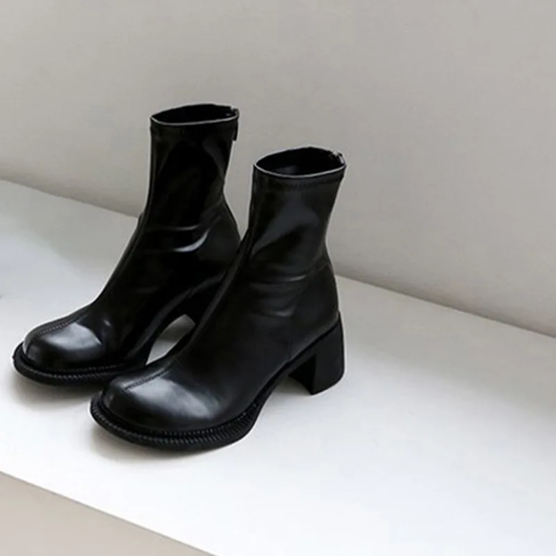 

Big skinny boots women's fall / winter 2020 new back zipper short boots thick heel high heels elastic fashion boots