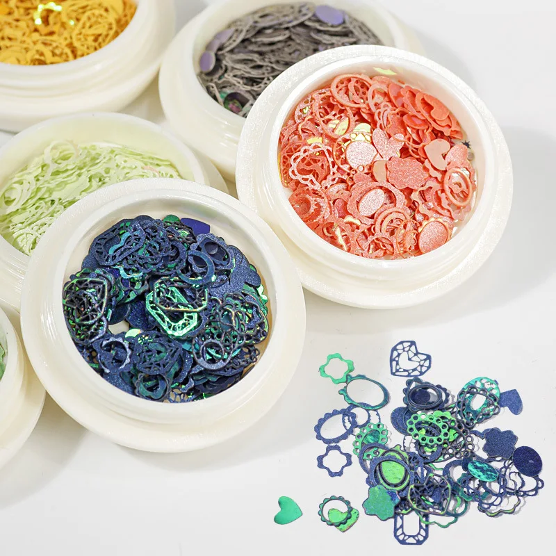 

50pcs Mixed Manicure Nail Sequins Wood Pulp Heart Geometry Colorful Nail Art DIY 3D Heart Nail Supplies Nail Stickers Decals