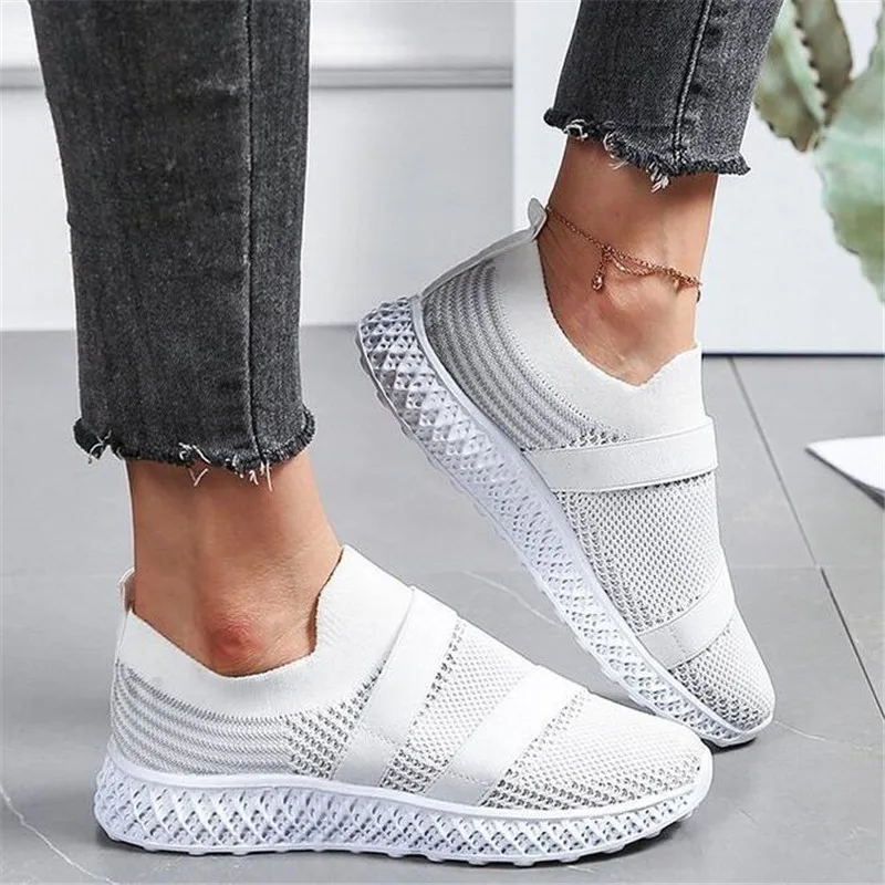 

Running women's shoes 2020 new casual sports women's sneakers shoes fashion Platform mesh breathable large size women's loafers