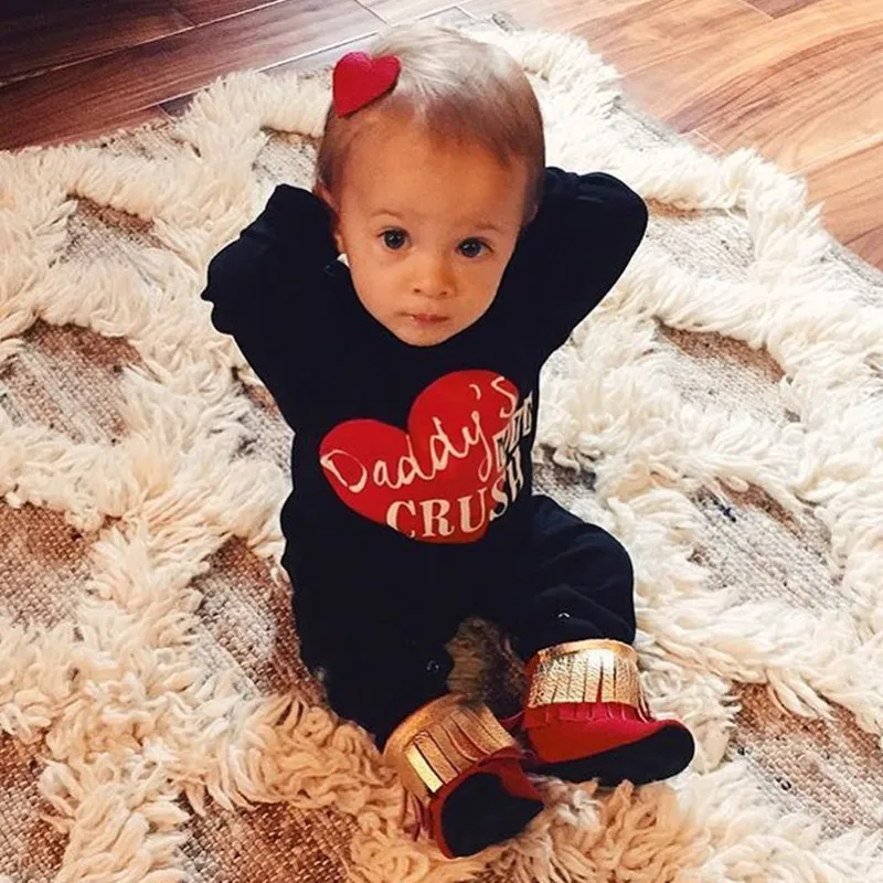 0-2 лет внешней торговли забота комбинезон черный буквы ползать костюм |