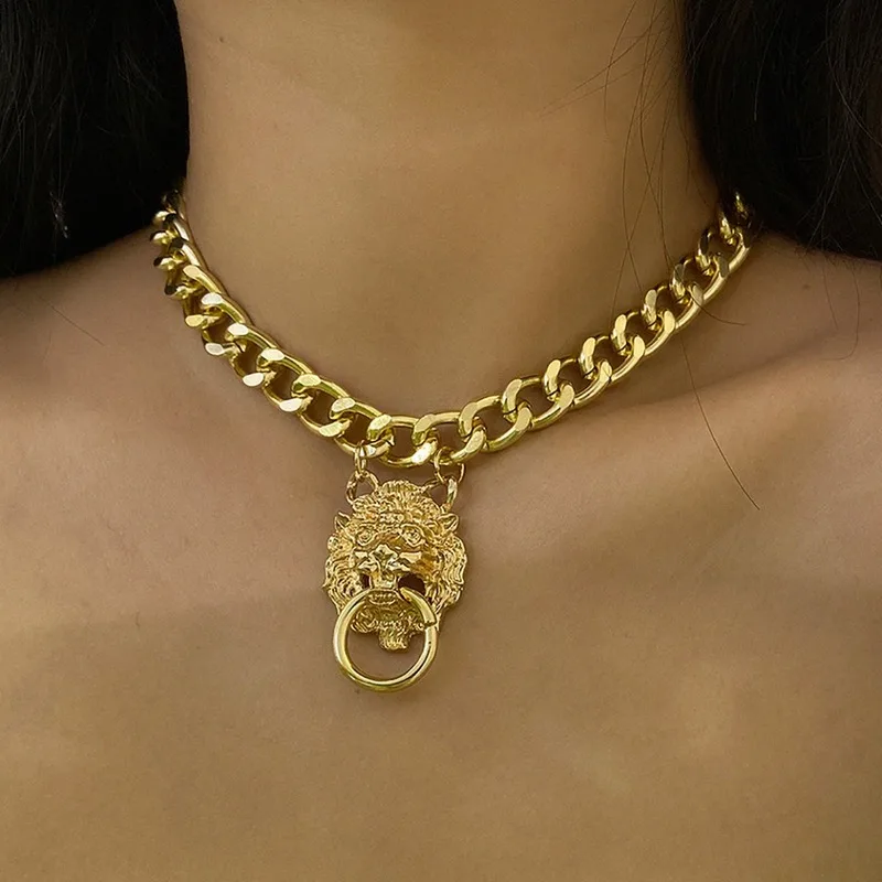 

Punk Hip Hop Gothic Short Chain Exaggerated Metal Lion Head Pendant Collar Necklace Women's Gold Necklace Jewelry