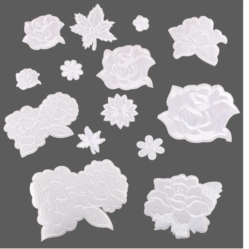 

1 PCS White Flowers Parches Embroidered Iron on Patches for Clothing DIY Motif Stripes Clothes Stickers Custom Badges