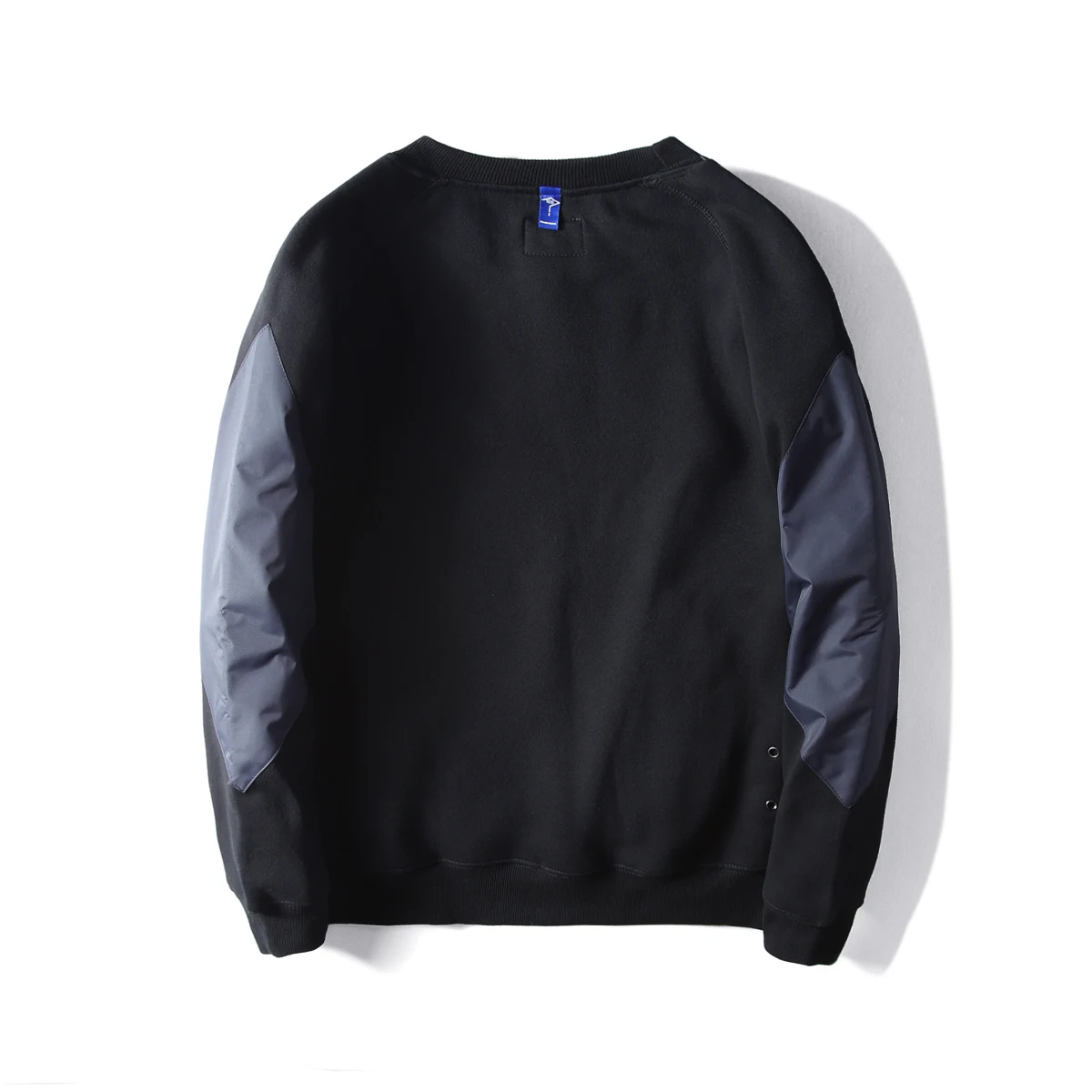 

Madness Genuine Mdns Shawn Yue tide brand men's fall/winter round neck pullover casual sweater plus velvet bottoming shirt