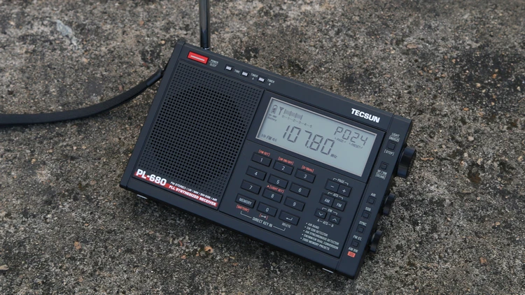 Tecsun PL-680 радио FM Цифровая настройка полный диапазон FM/MW/SBB/PLL синтезированный