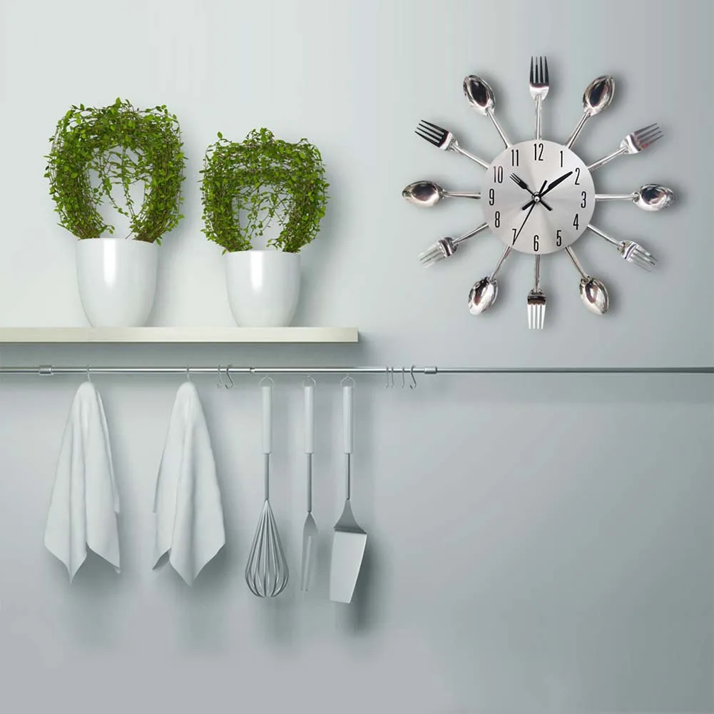 

Cutlery Design Kitchen Wall Clock Creative Metal Fork Spoon Clocks For Home Living Room Decoration Wall Decor kitchen clock