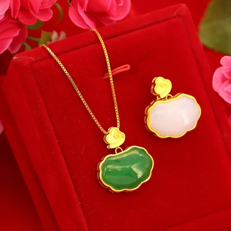 

Natural Green Hetian Jade Ruyi Pendant Necklace 925 Silver Amulet Fashion Jewelry Gifts for Women