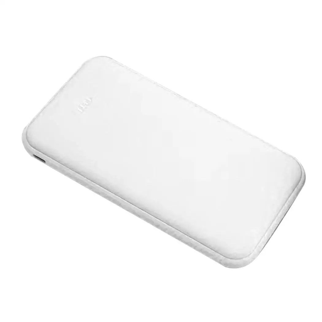 Портативное зарядное устройство чехол 1260100 два usb порта светодиодный индикатор