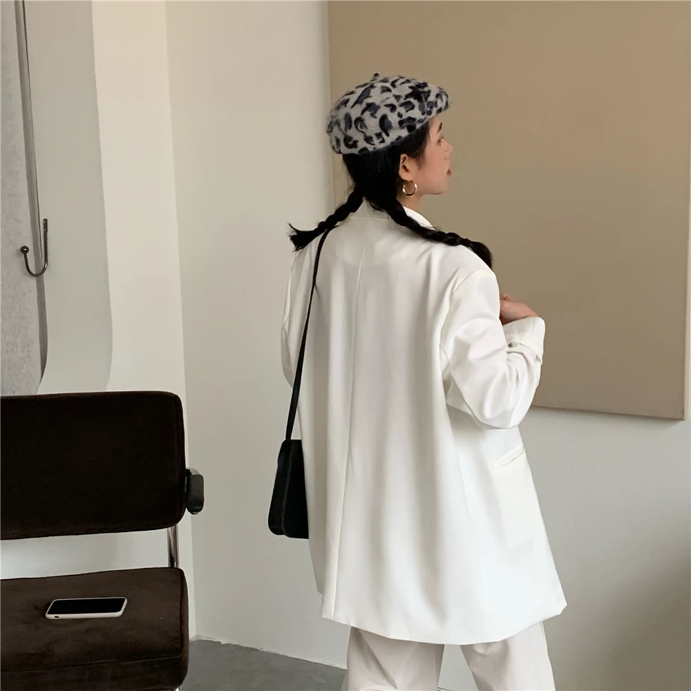 

2021 Chic Loose Light Pink Women Blazer Autumn Single Buttons Female Suit Jacket Full Sleeve Outwear Blazer Femme Dropshipping