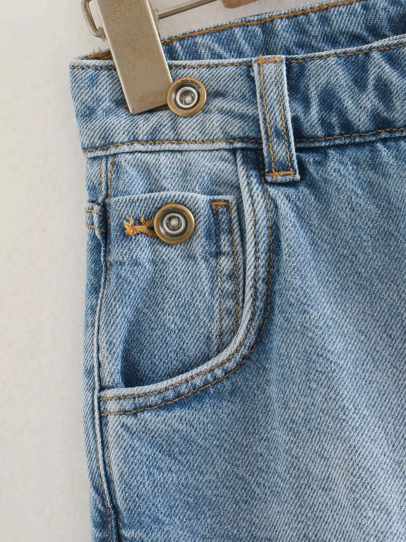 

New 2021women vintage pockets broken hole leisure Shorts skirts ladies casual slim zipper hot shorts chic pantalone cortos P810