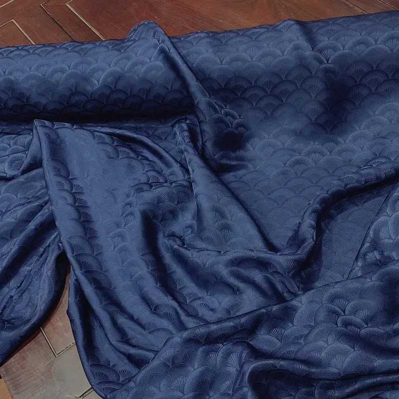 

Replica High-End Cheongsam Silk Fabric Heavy High-Grade Silk Fabric Exclusive Silk Fabric