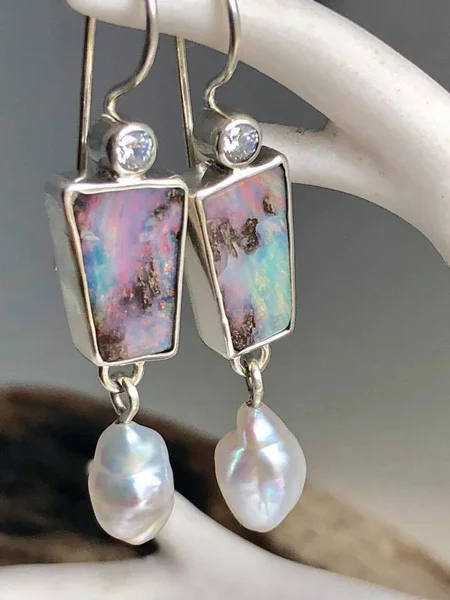 

New Retro Boho Tribal Colored Opal And Pearl Dangle Earrings European and American Women's Engagement Earrings