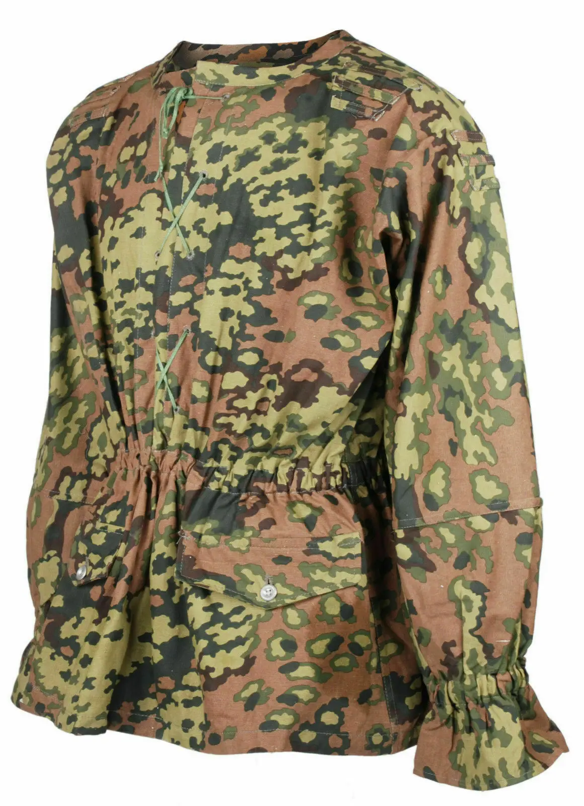 Двухсторонний камуфляжный чехол с листьями дуба M42 времен Второй мировой войны |