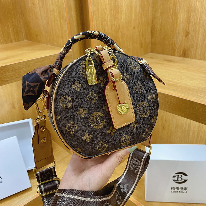 

Маленькая сумка-тоут для женщин, брендовые круглые Дизайнерские Сумочки через плечо, винтажная Цветочная сумка на плечо с клапаном, кошелёк...