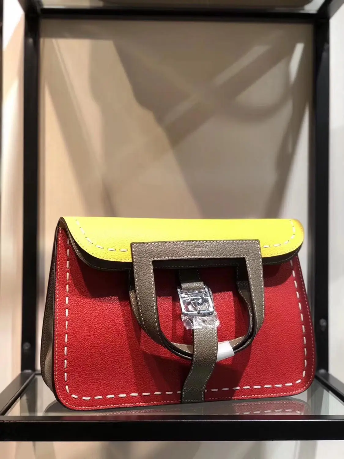 

Женская сумка через плечо из натуральной воловьей кожи, 28 см, 4 цвета