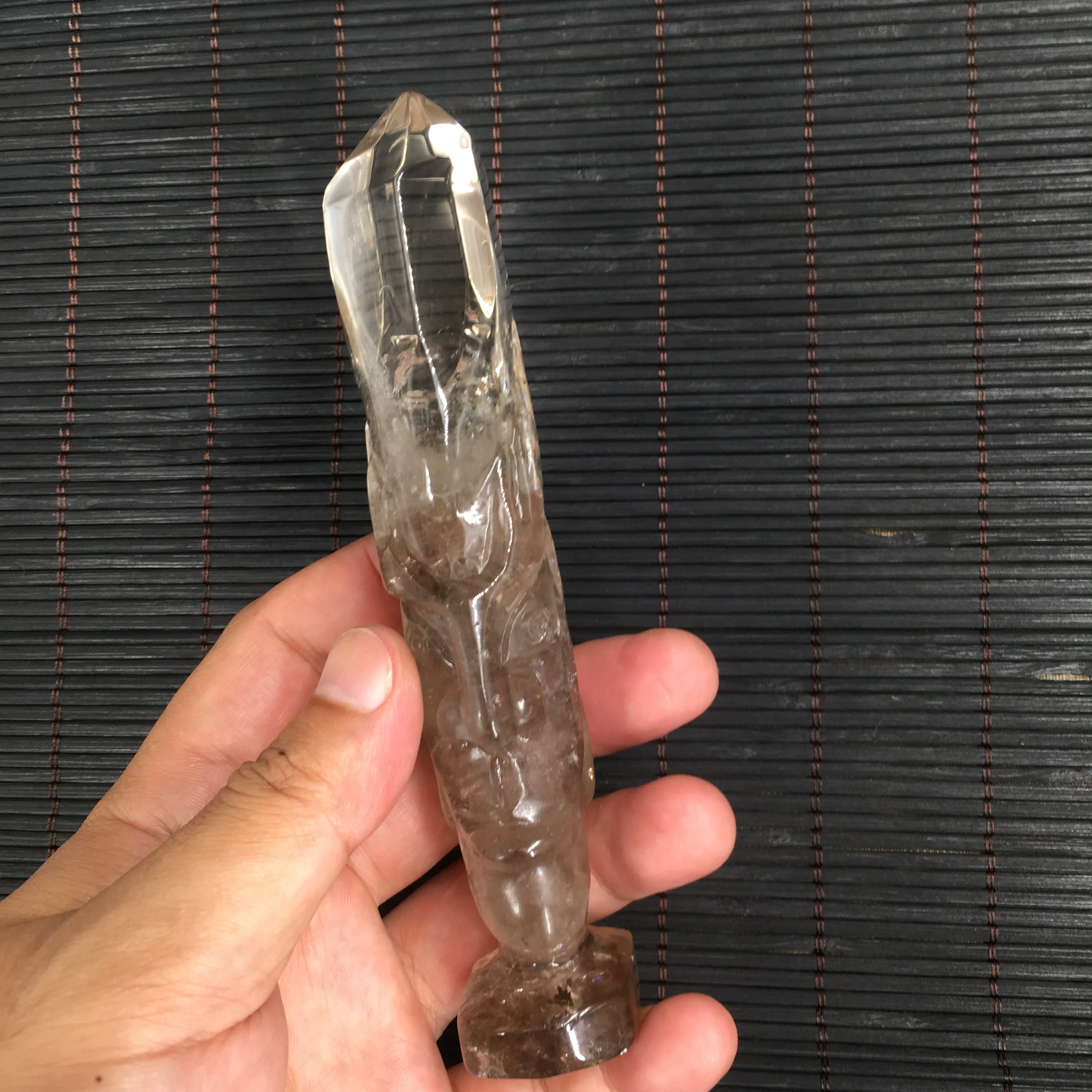 Натуральный кварцевый кристалл резной Бог богатства T1432 | Дом и сад