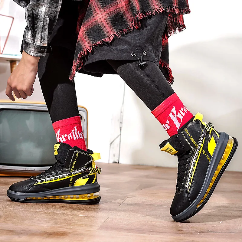 

2020 Autumn Air Cushion Shoes Men Black High Top Casual Sneakers Trending Comfort Leather Mens Designer Shoes