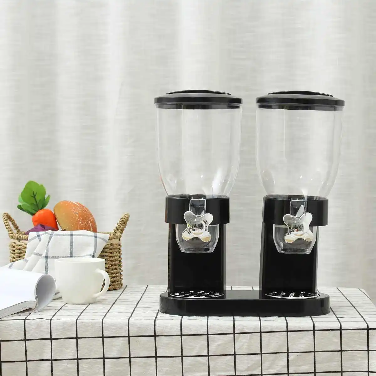 

2L/4L Plastic Food Storage Containers Cereal Dispenser Bottle Multigrains Storage Cans For nuts candy granola Kitchen Storage