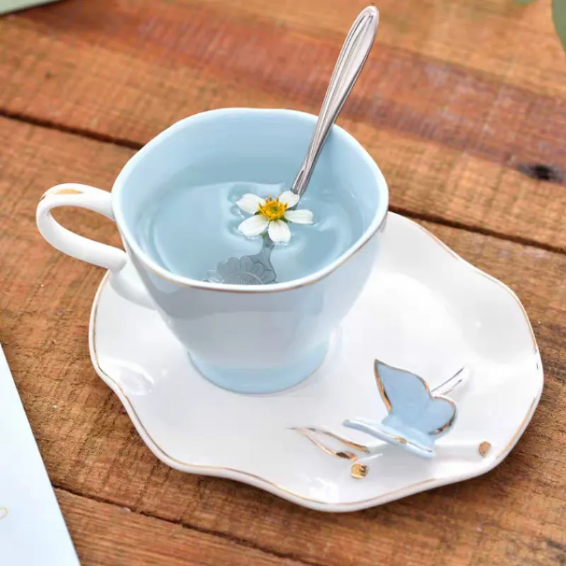 

200ML Bone China Coffee Cup and Saucer Set Creative English Afternoon Tea Cup and Mug Coffee Cups for Home Cafe Coffeeware Set