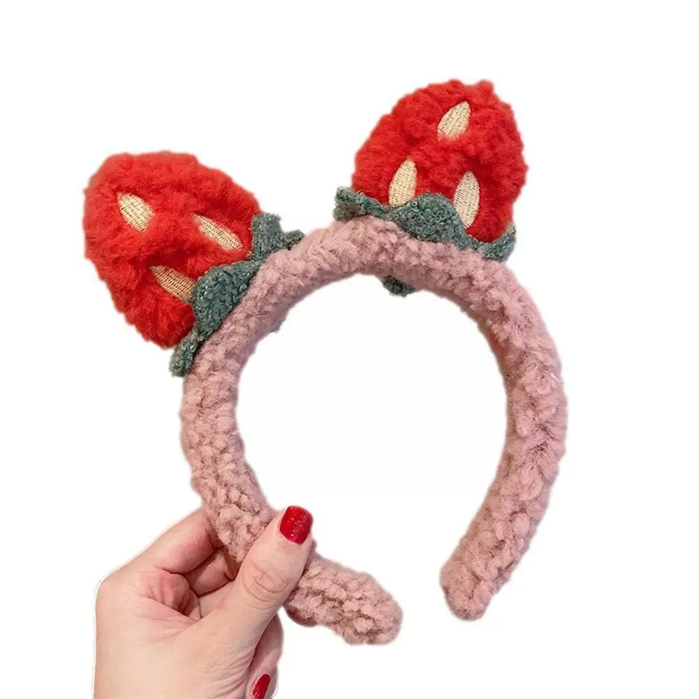 

Autumn And Winter Cute Plush Children's Headband Strawberry Hair Sweet Makeup Wash Band Band Headdress Face Hair F6S0
