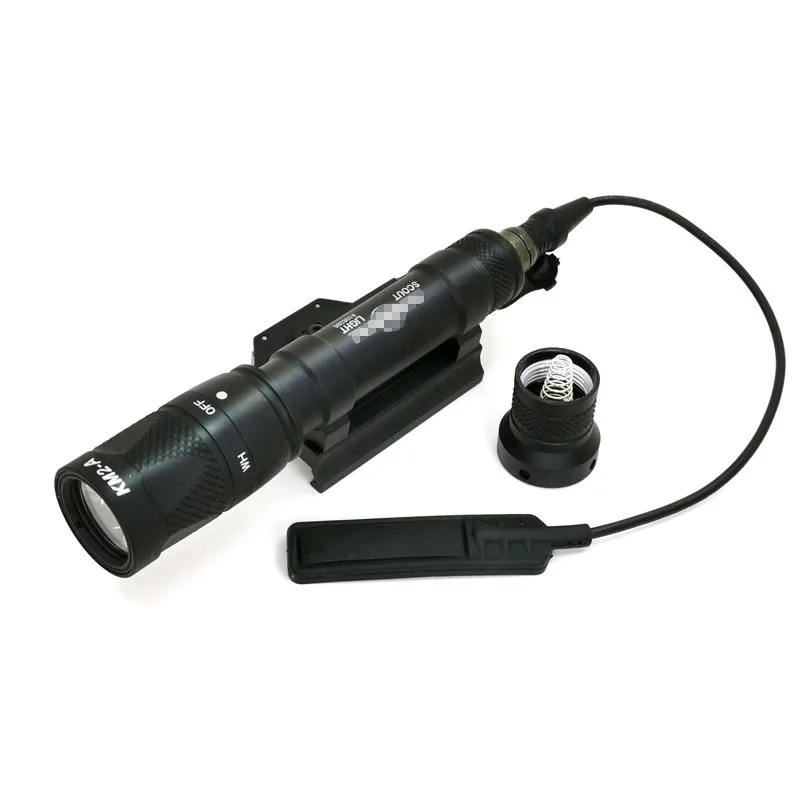 Tactical Weapon Flashlight  M620V LED light Scout Light QD Mount Constant / Strobe / Momentary Output fit 20mm Rail Scope