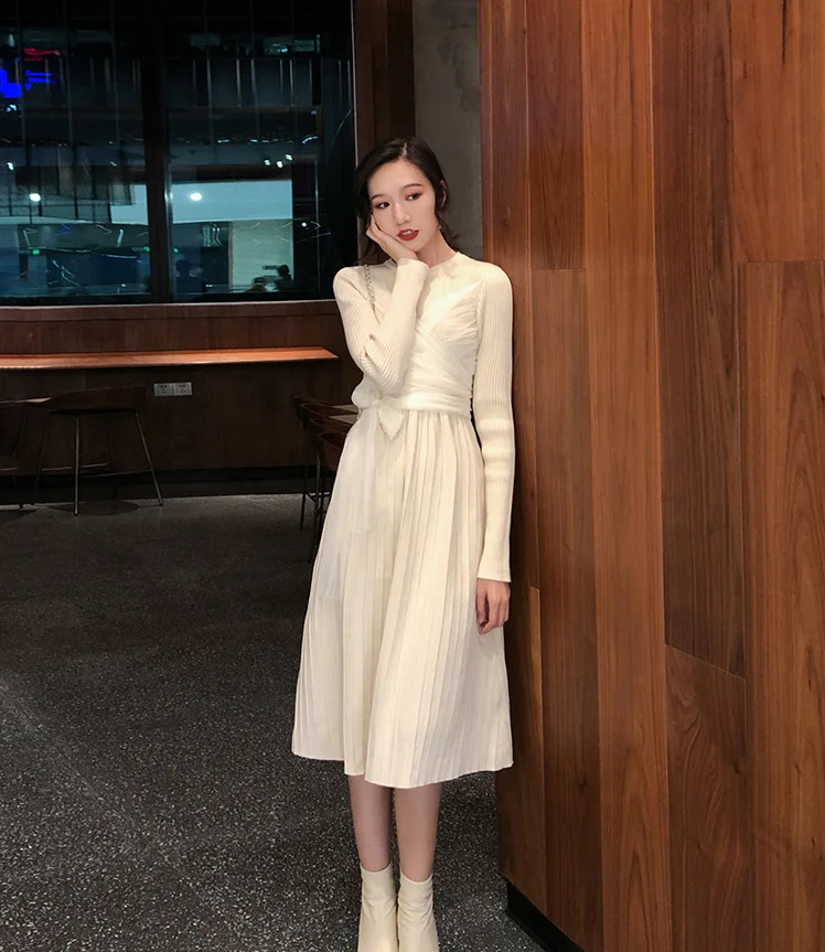 

2020 New Arrival Autumn High Quality Runway Women Black Knitted Sweater+ Tulle Cross Fashion Tassel Maxi Long Skirt