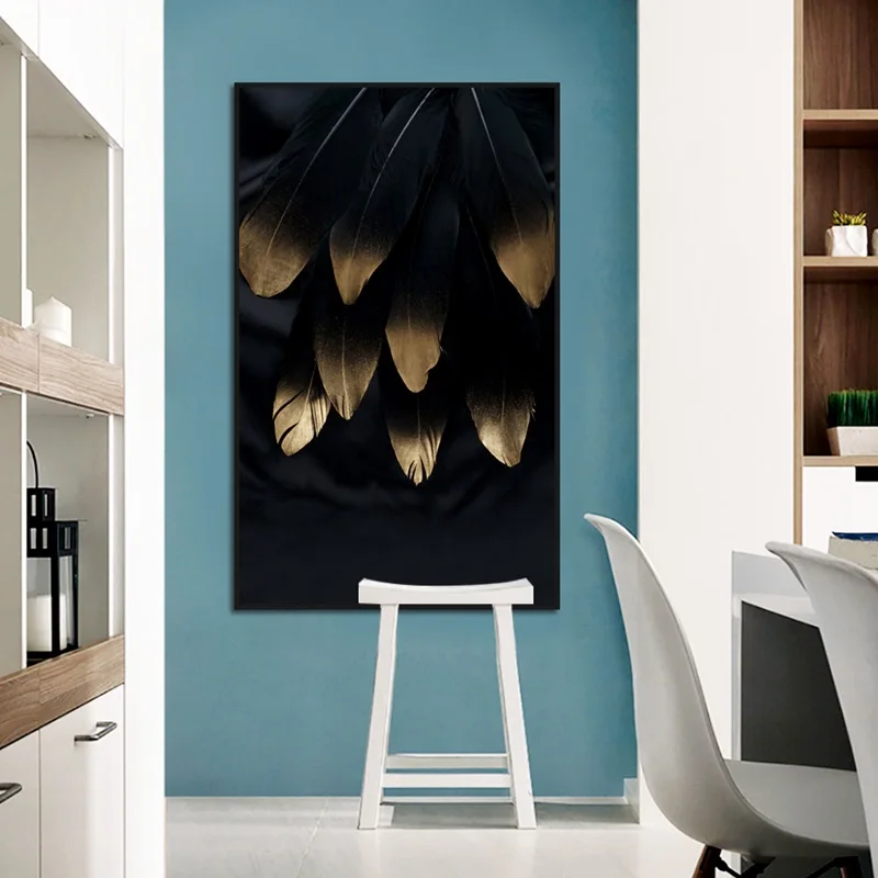 Простой черный фон с золотым пером постер холст картина принт настенное