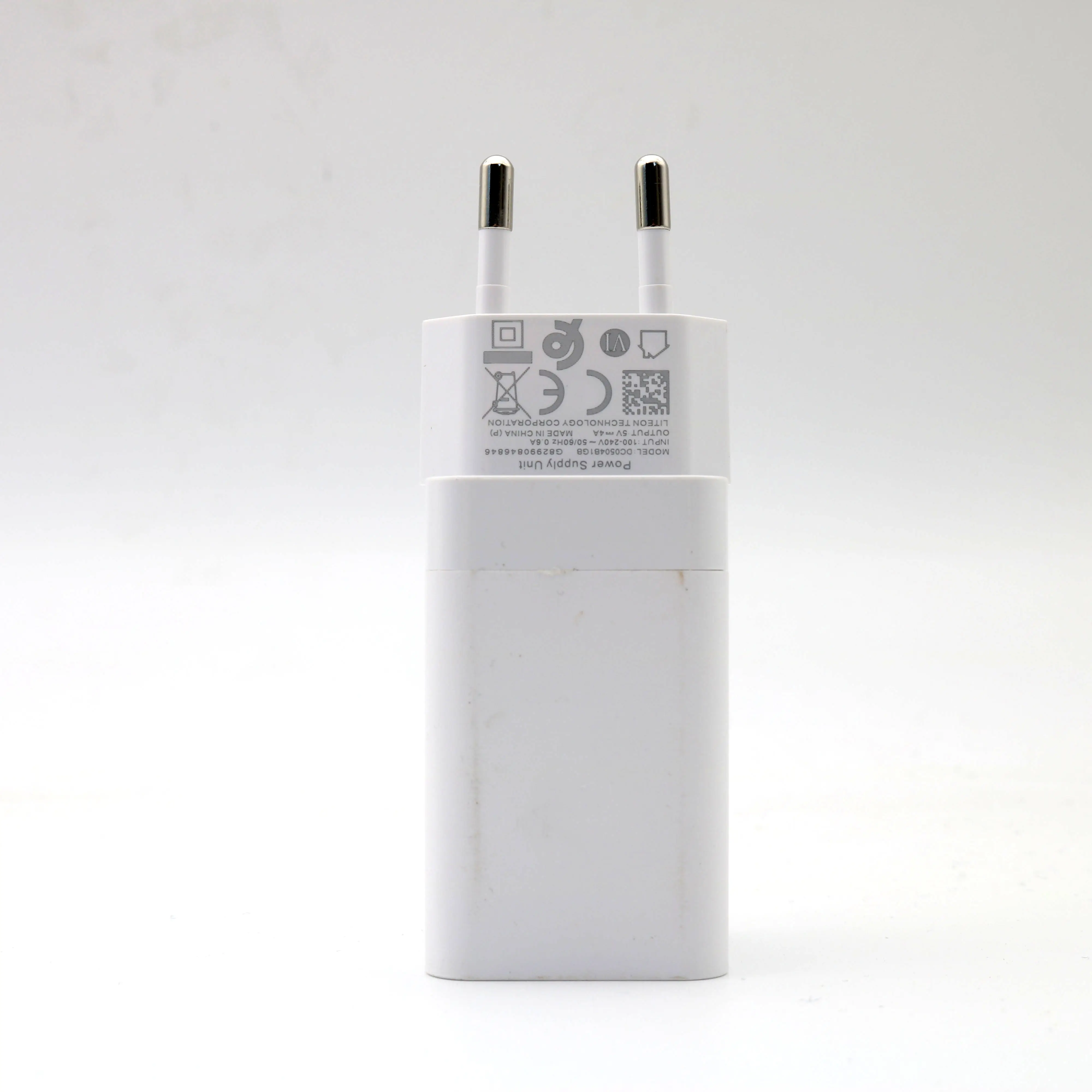 Оригинальное зарядное устройство для приборной панели 5 В/4 а USB-адаптер быстрой