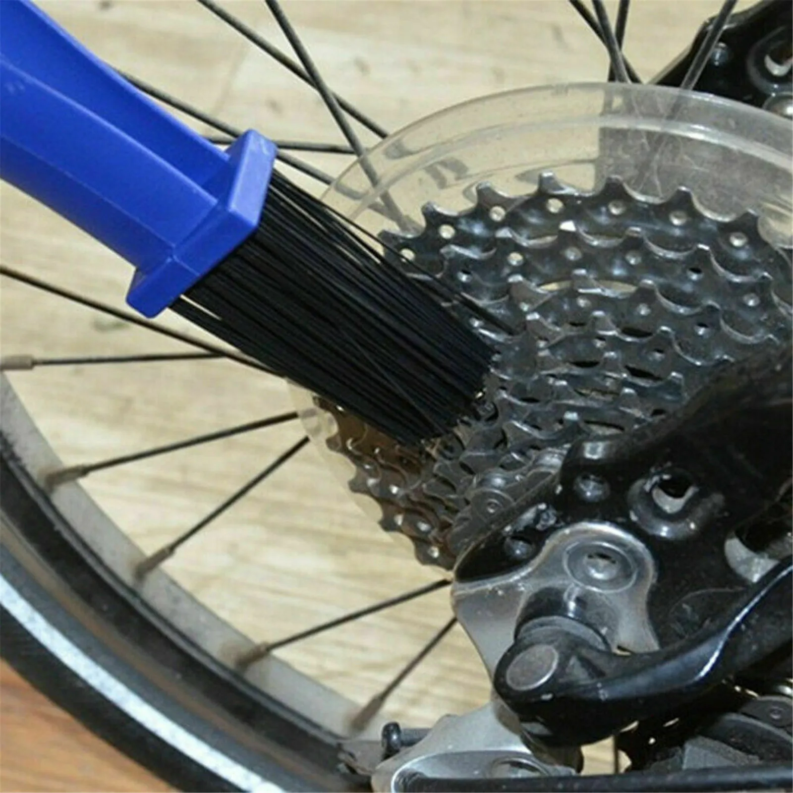 

Bicycle Chain Cleaner Cycling Motorcycle Chain Clean Brush Gear Grunge Brush Cleaner Scrubber Bisiklet Tool Outdoor Accessories
