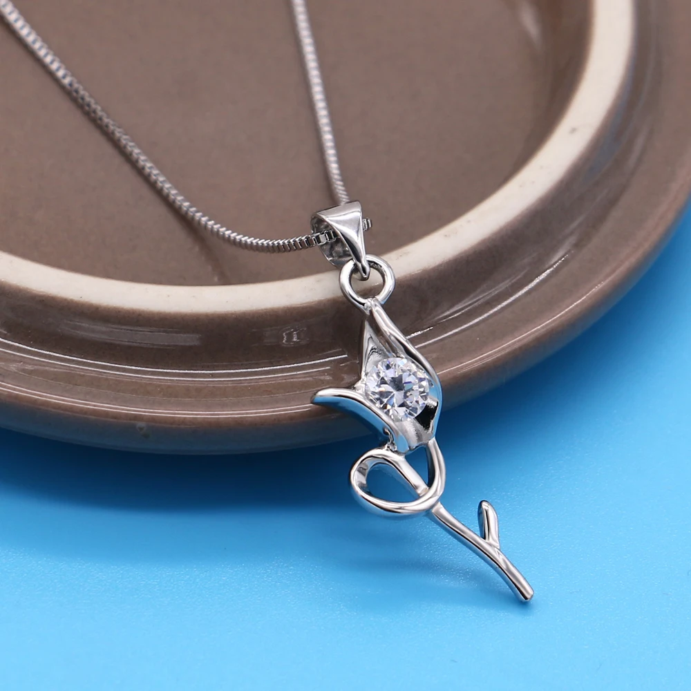 Женское ожерелье с подвеской в виде цветка розы 3 цвета Ретро стиль Boho Botanical