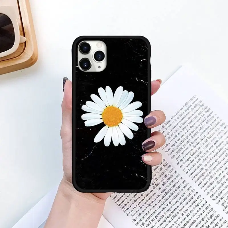 

Black White Flower Daisy Phone Case for iPhone 11 12 pro XS MAX 8 7 6 6S Plus X 5S SE 2020 XR mini