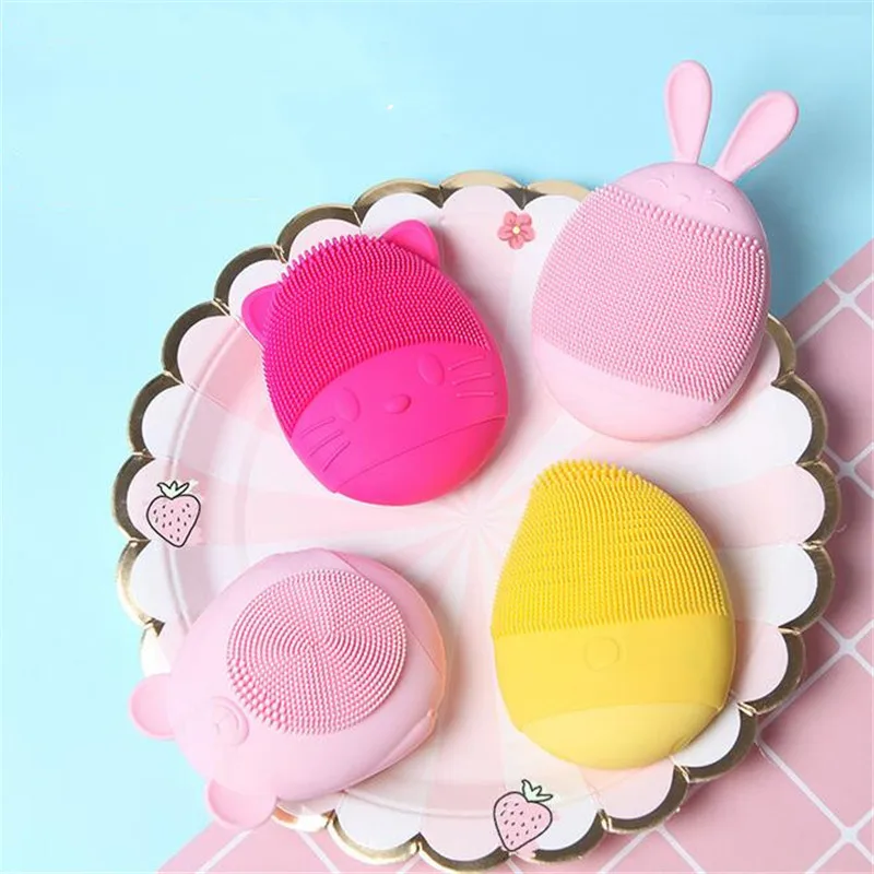 Электрическая мини щетка для очищения лица силиконовая глубокого пор