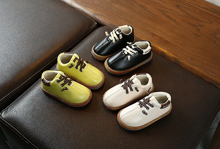 

Spring and Autumn New Kids'Leisure Shoes Children's Leather Shoes Baby Bean Shoes Cow Tendons and Soft soles Girls' Single Shoes