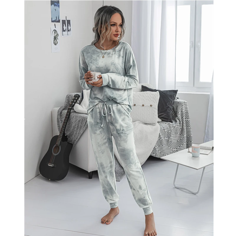 Женский спортивный костюм из 2 предметов футболка с длинным рукавом и круглым