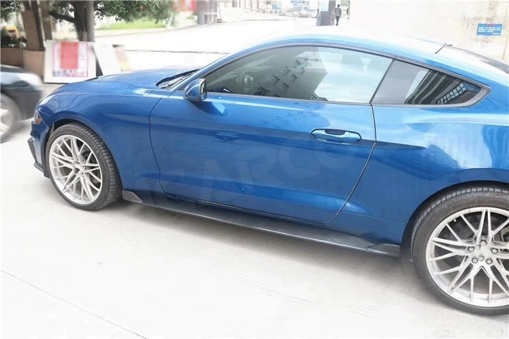 

Carbon Fiber/FRP Black Side Skirts Lip Aprons Car Protector For Ford Mustang 2015 2016 2017 2PCS/Set Auto Car Styling