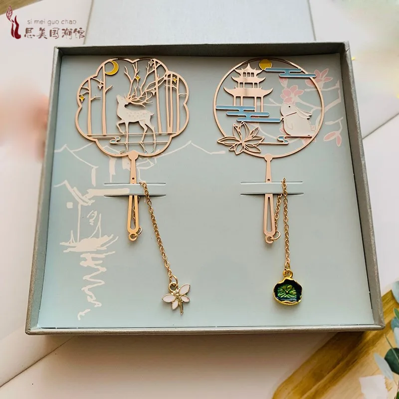 

Chinese style metal bookmark classic exquisite gift art students creativity