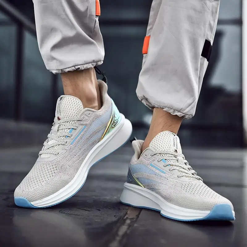 

Fashion Classic Men's Running Shoes Gold Wire Mesh Sports Breathable Cushioning Casual Men's Shoes Wear-resistant Jogging Shoes