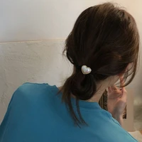 2021 new female pearl hair tie simple love hair rope headdress hair accessories