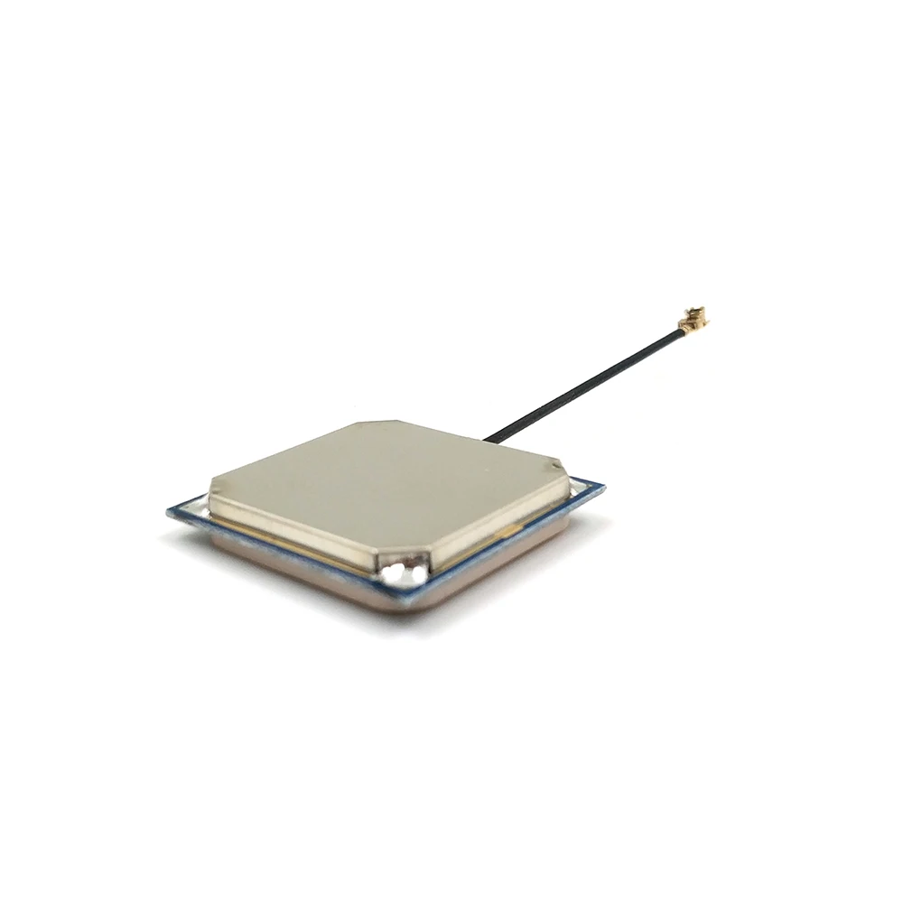 Внутренняя GPS GLONASS двойная антенна BEITIAN активная патч-антенна Cirocomm GNSS BT-0010 |
