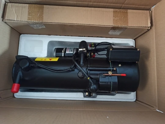 

24V12V 10kw Automobile Preheater Diesel Heater Water Heating Car Heater Parking Heater Combustion