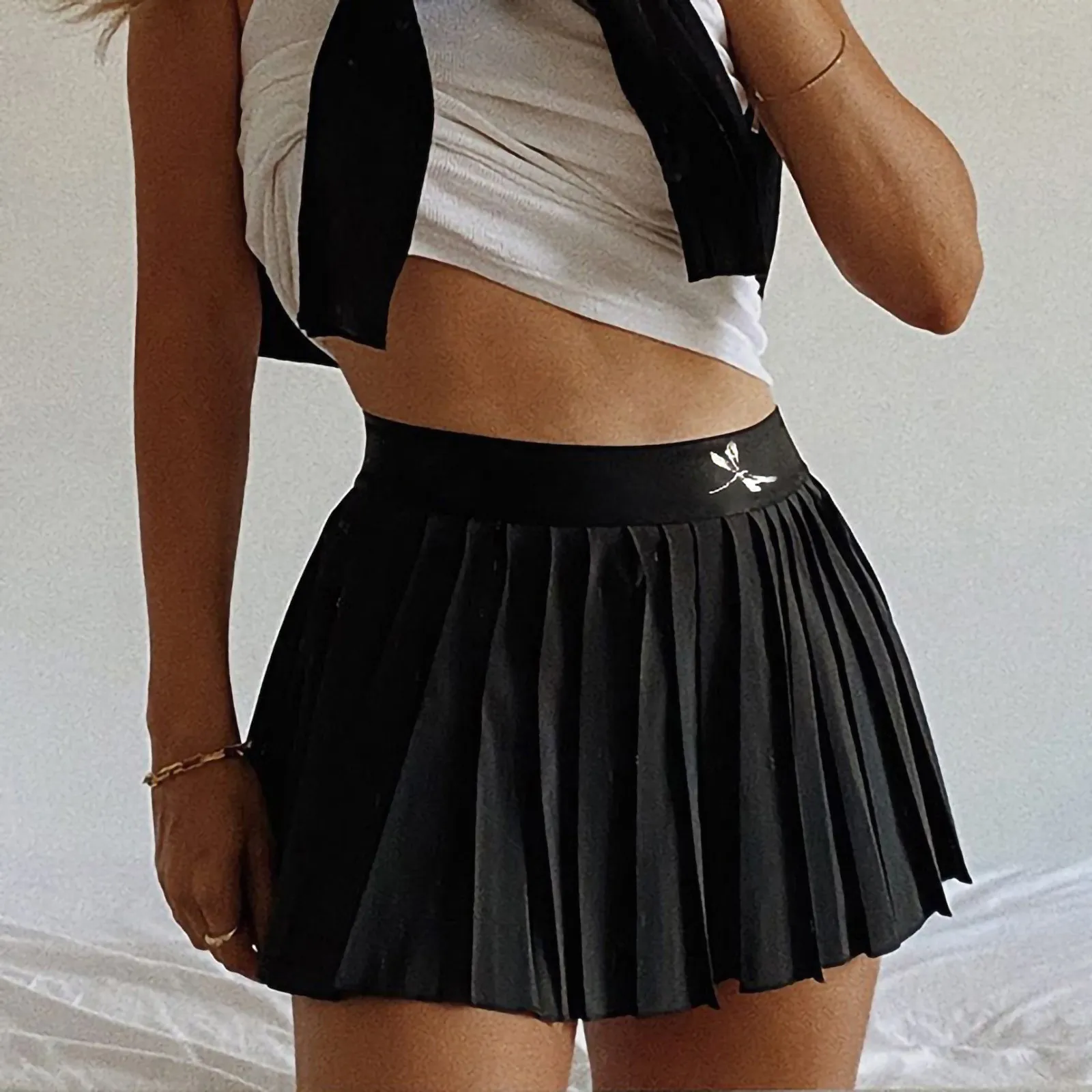 

Women Sexy Fashion Skirt Thin Sexy Gothic Short Skirt Side Zipper Pleated Skirt Summer Women Skirt 2021 Pleated Mini Skirt Saia