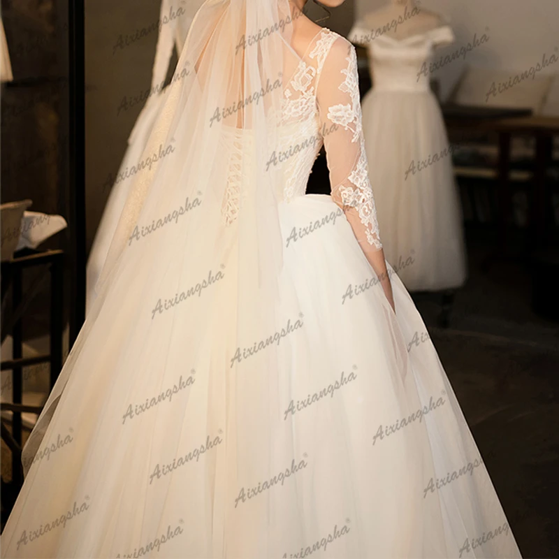 

Pure Love Wedding Dresses Deep V Neck 3/4 Sleeve Appliques Lace Ball Vestidos De Novia Bride Gowns Celebration Occasion