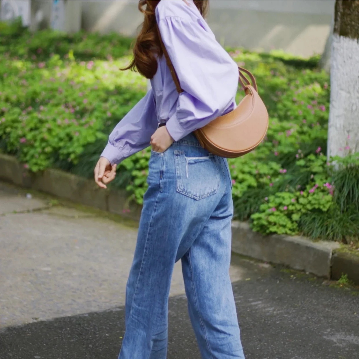 

Новинка 2021, французская нишевая сумка для подмышек, Женская Диагональная Сумка через плечо из натуральной кожи