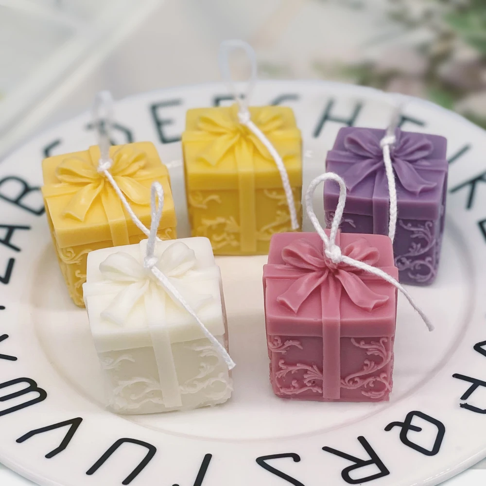 

New Silicone Christmas Gift Box Candle Mould Aroma Candle Gypsum Molds DIY Craft Christmas Decoration Soap Making Silicone Mold