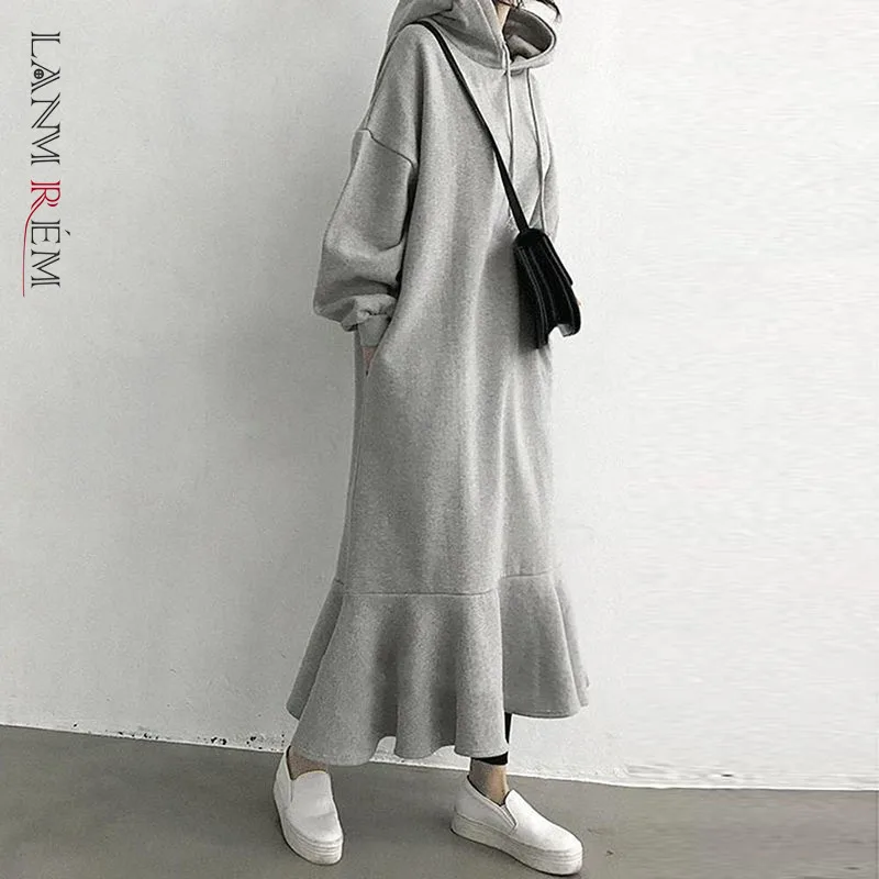 

LANMREM 2022 Spring New Loose Hooded Dress Women Long Sleeve Solid Color Mid-length Fishtail Dresses Female Fashion 2W930