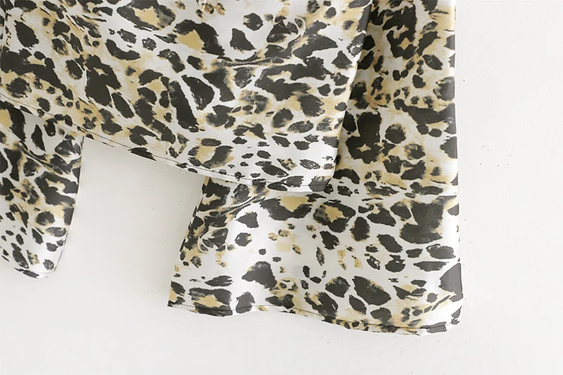 

2020 Free Inspirit New Arrival Female Leopard Stand Neck Butterfly Tie Flare Full Sleeves Spring/autumn Pullover Shirt