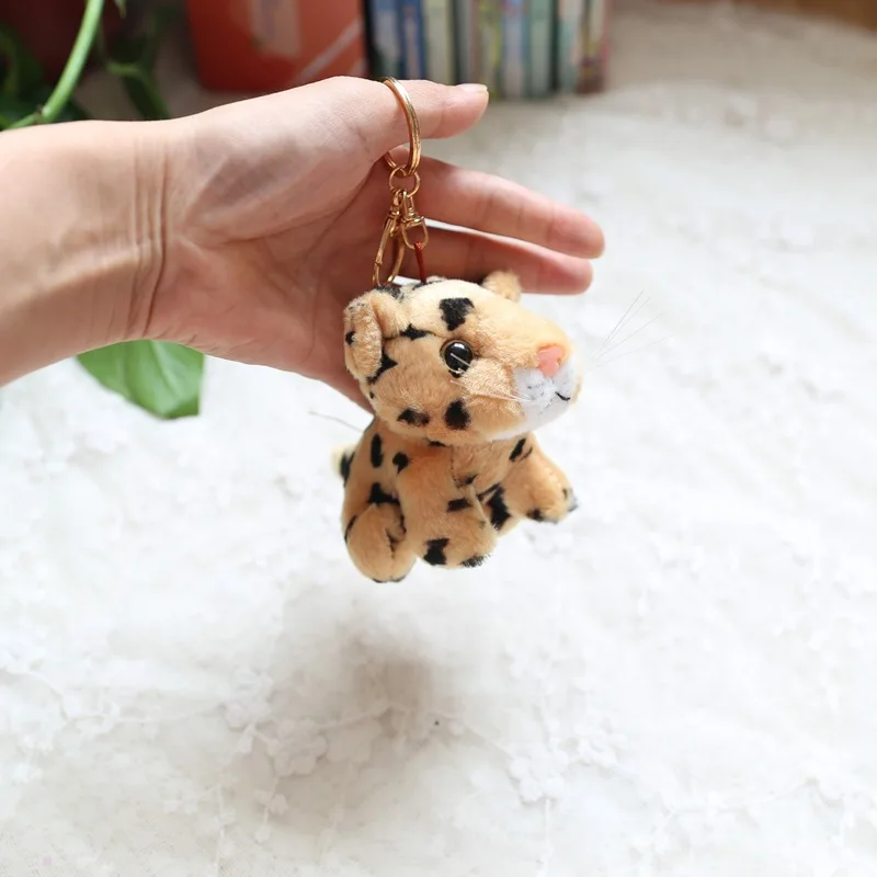 

12cm Simulation Leopard Keychain Cute Small Animal Stuffed Plush Doll Car Key Chain Men Boy Kids Bag Pendant Keyring