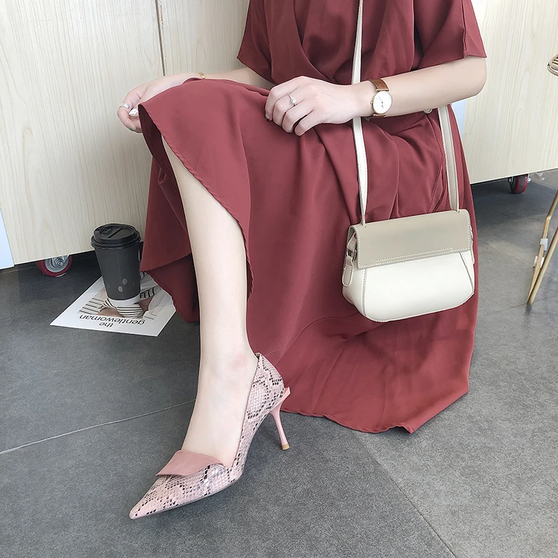 Новинка 2021 корейская мода привлекательный узор змеиной кожи закрытый носок на