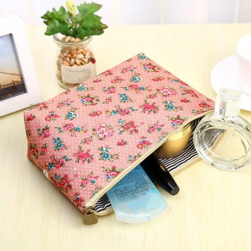 

New Floral Women Makeup bag Travel Wash Toiletry bag Pouch Cosmetic Bag Make Up Organizer Storage Beauty Case